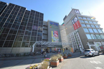 サイゼリヤ岩槻駅前店まで410m