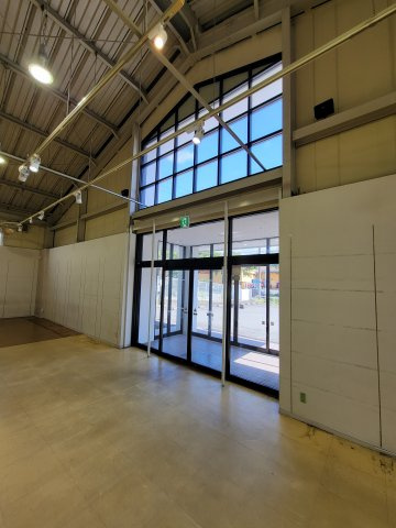 秦野市尾尻の店舗の内装