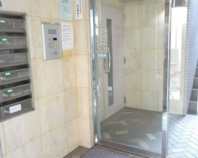 アスパ小石川のエントランス
