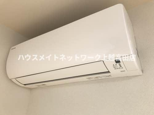 ヴィラージュⅤの設備|エアコン