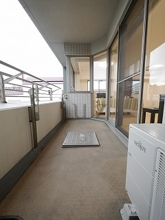 ザレジデンス本牧横浜ベイサイドのバルコニー