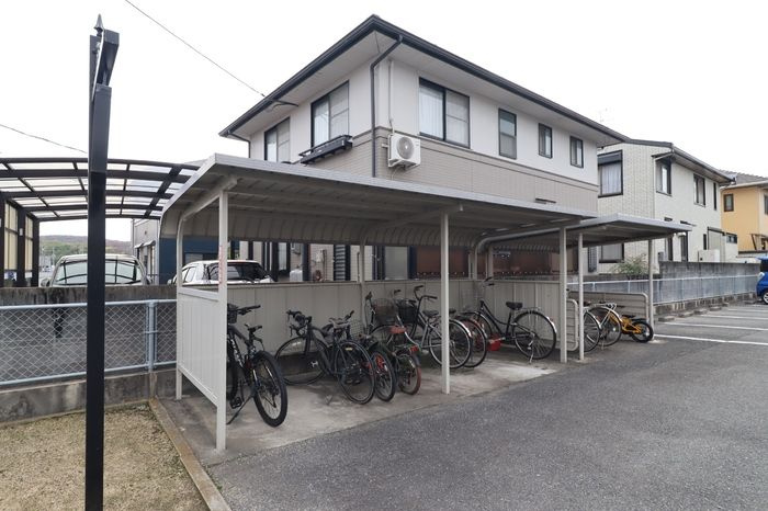 サンハイム撫川　A棟