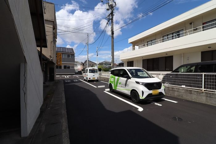 アルカンシェルの駐車場