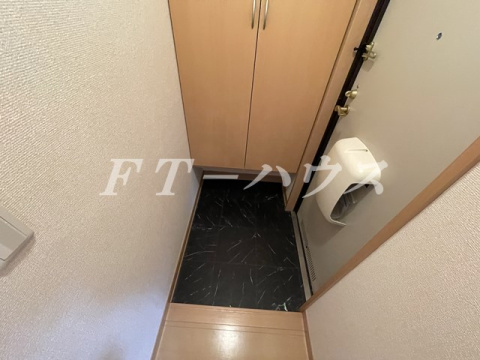 ルピナス幕張Ⅱの玄関