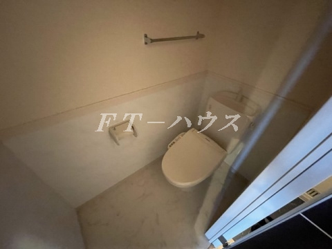 千葉市花見川区幕張町４丁目のアパートのトイレ