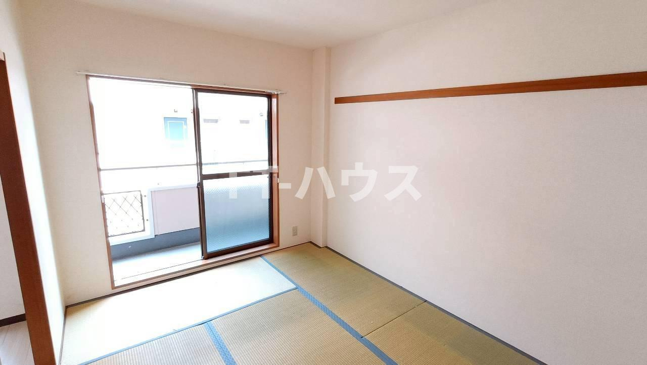 ハイツストーンリークの和室