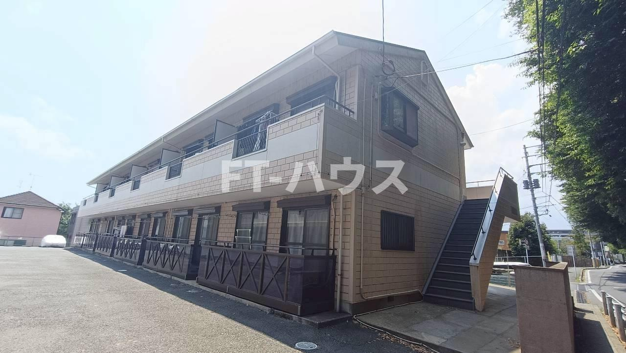 ハイツストーンリークの外観