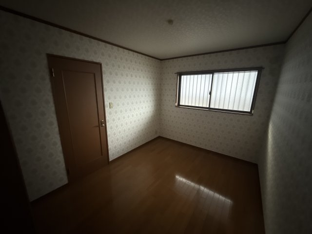 千葉市花見川区幕張本郷７丁目の賃貸マンションの居間・リビング