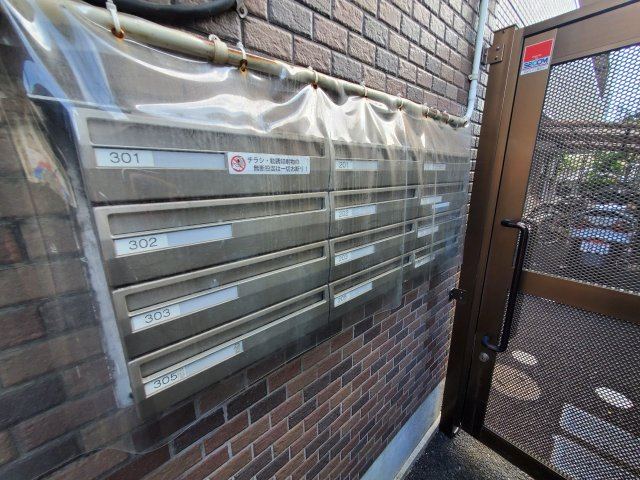 千葉市花見川区幕張本郷７丁目の賃貸マンションのロビー