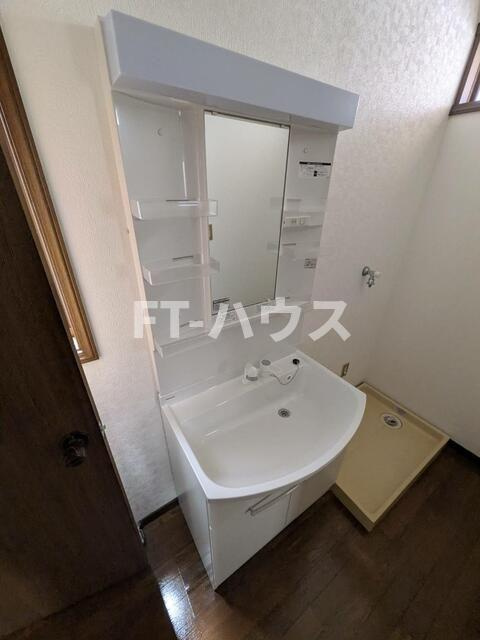 シャモニーの洗面所