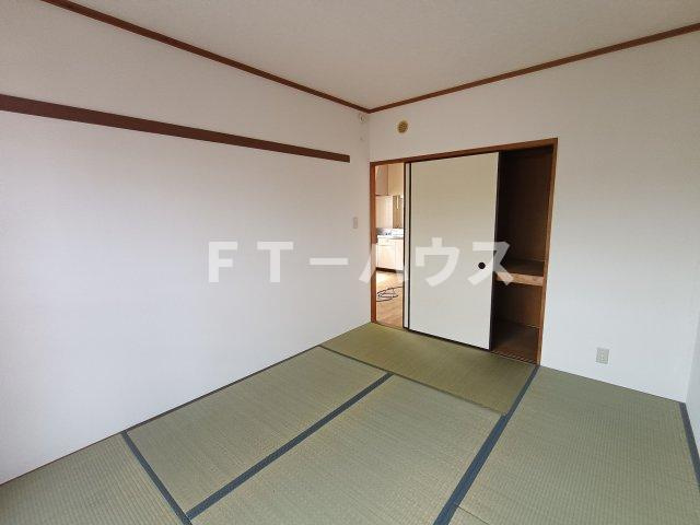 フィエール本郷の和室