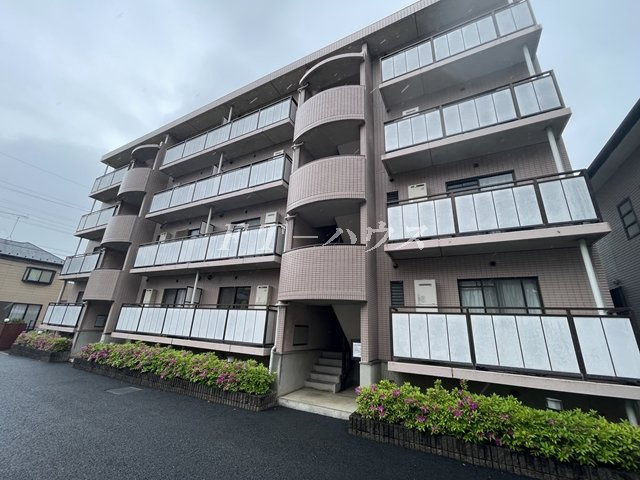 フィエール本郷の外観