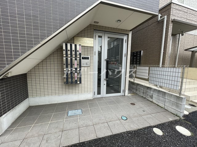 ＬｉｅｔｏＶｉｌｌａ幕張　１０１のエントランス
