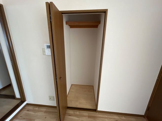 パープルメゾンの居間・リビング