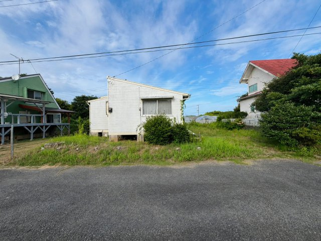 鹿嶋市大字小山　中古戸建の外観|※画像の一部はAIを用いて加工・編集しています。実際の状況と異なる場合がありますので、ご了承下さい。