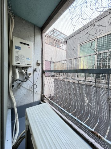 CABIN ABIKO EAST（旧ジュネスシャトー我孫子No.5）のバルコニー