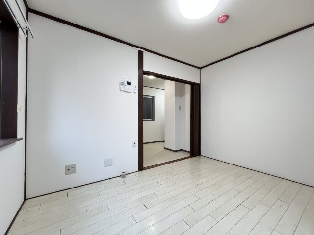 CABIN ABIKO EAST（旧ジュネスシャトー我孫子No.5）の洋室