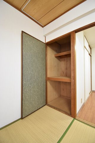 LBアパートあびこ(豊富マンション)の和室