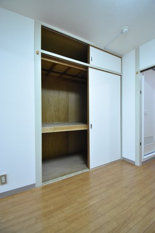LBアパートあびこ(豊富マンション)の収納