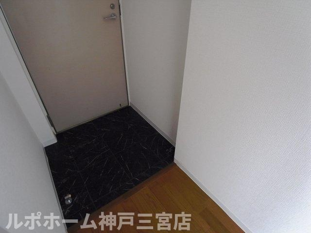 グランディア北野異人館通の玄関
