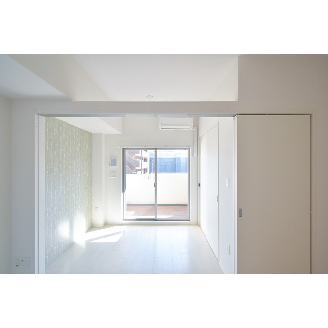 セレニテ江坂ルフレ