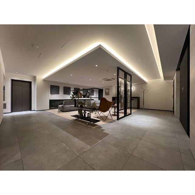 ACP Residence三ノ輪の居間・リビング