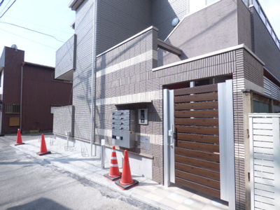 オートロック付きで安心ですね♪