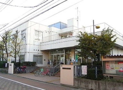 足立区立宮城コミュニティ図書館 徒歩17分。図書館 1320m