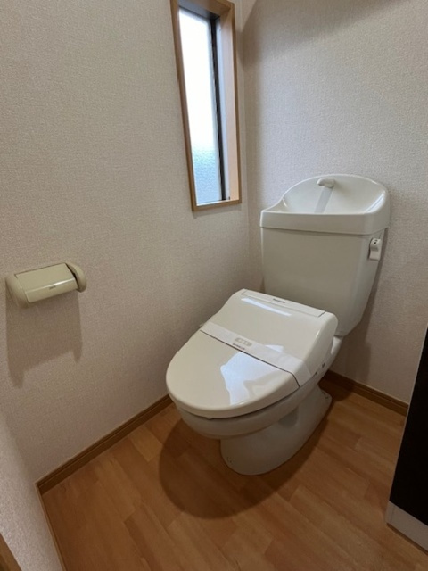 リビオンＨ＆Ｍのトイレ|温水洗浄便座付きトイレです。