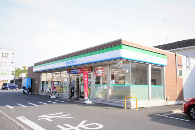 コンビニ