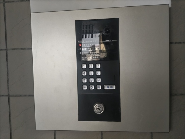 オートロック盤