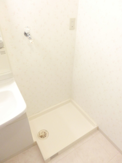 ※別室参考写真　★室内洗濯機置き場★