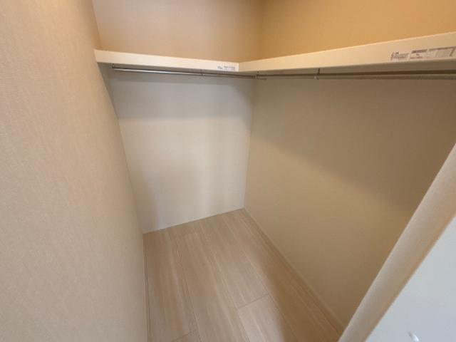 レヴメゾン神山六番館の収納|ウォークインクローゼット（イメージ）