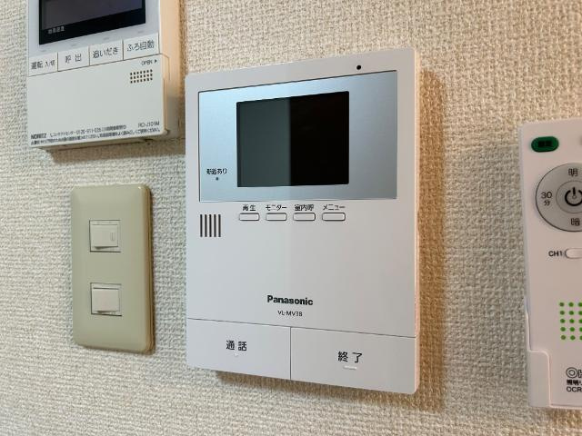 アプリコット宮上の内装|カメラ付インターホン