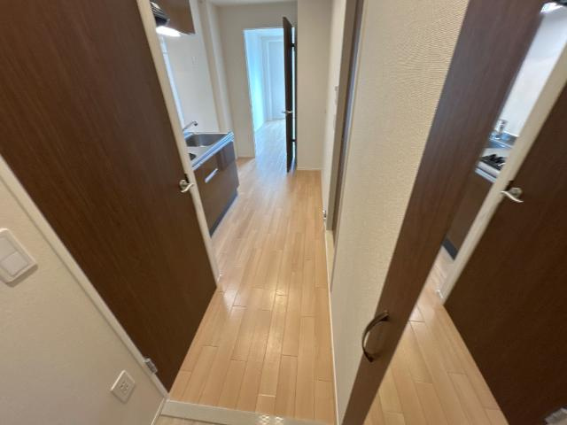 クオリティパレスの内装|廊下