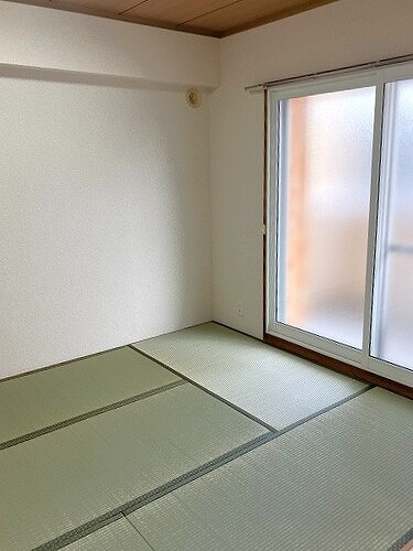ライオンズマンション円山公園のその他|和室