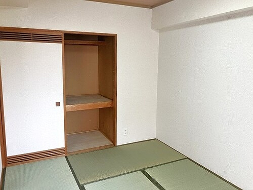 ライオンズマンション円山公園のその他|和室