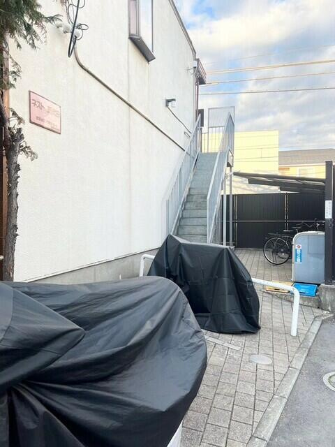 ネスト新代田のエントランス