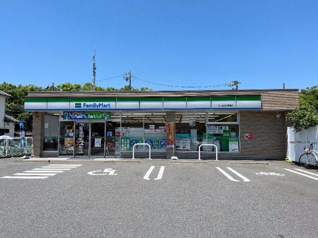 アリエッタの周辺|ファミリーマート中川富田公園東店まで1,066ｍ