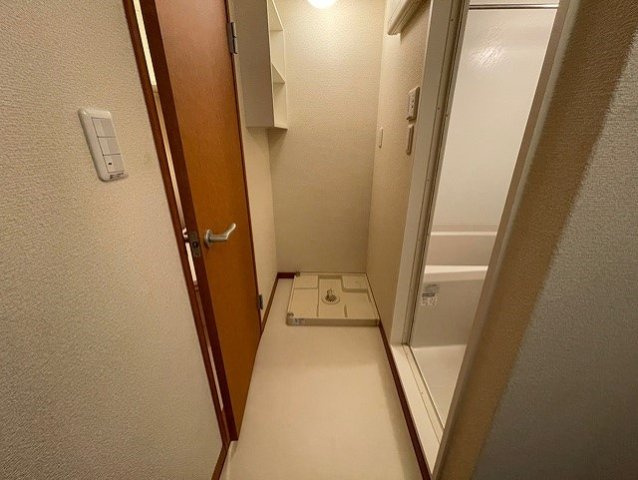 レオパレスアトレのその他|洗濯機置場