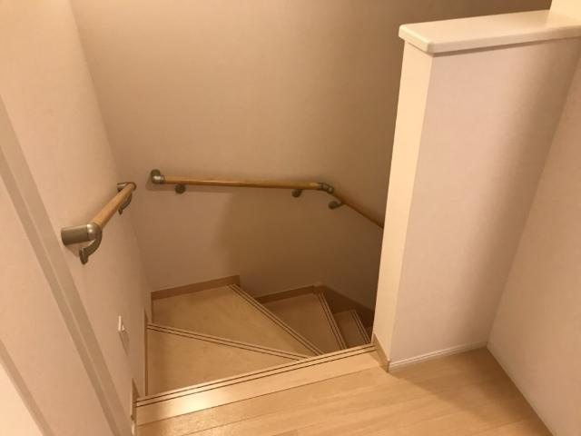 サンセットみずきのその他|階段