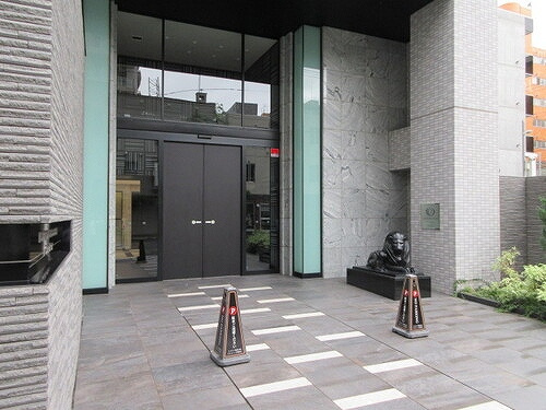 ライオンズ札幌大通グランフォートのその他|マンション入口