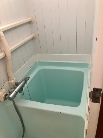 福寿ハイツの浴室