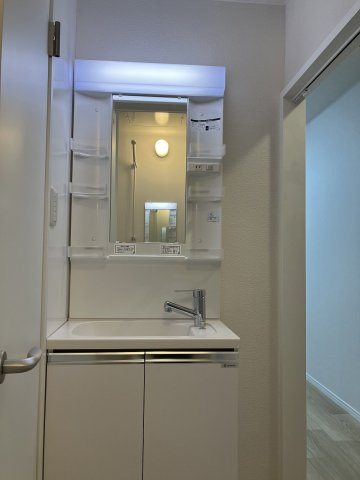 マンション渡辺の洗面所