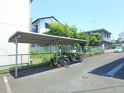 屋根付駐輪場
