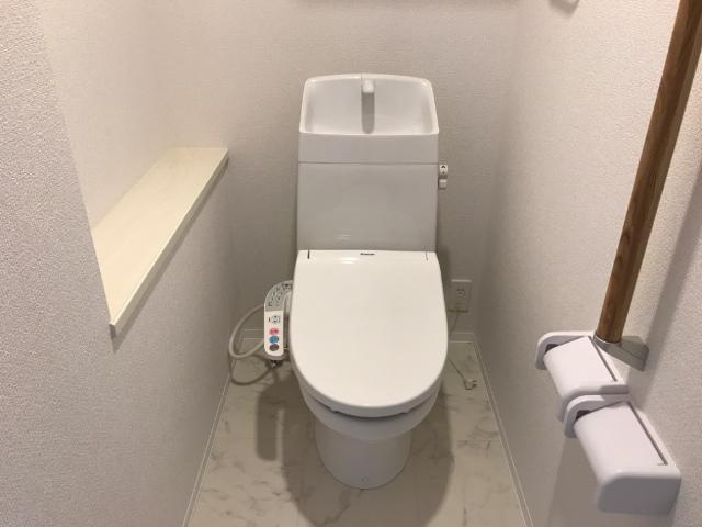 ラ・ベルメール北安東のトイレ|シャワー付トイレ
