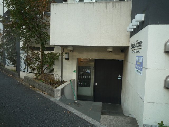 パレ・ホームズ石神井公園の外観