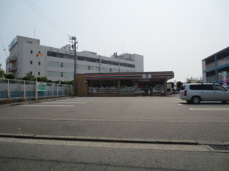 セブンイレブン茅ヶ崎本宿店まで500ｍ