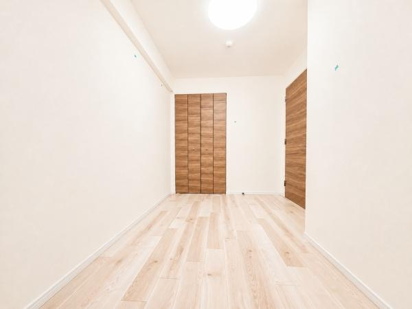 パレステージ片倉町ナチュラコートの洋室|クローゼットもあるので収納にも困りません！
荷物が多い方にも安心です。