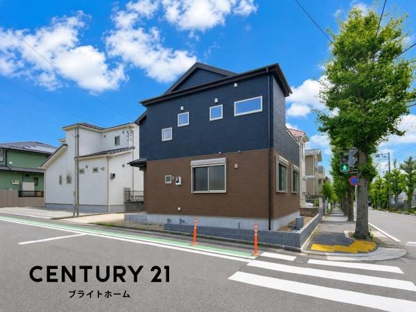 横浜市旭区中沢２丁目の新築一戸建の前面道路含む現地写真|陽当りの良さ、住環境を現地にてご確認下さい！
周辺環境も合わせてご案内させていただきます！